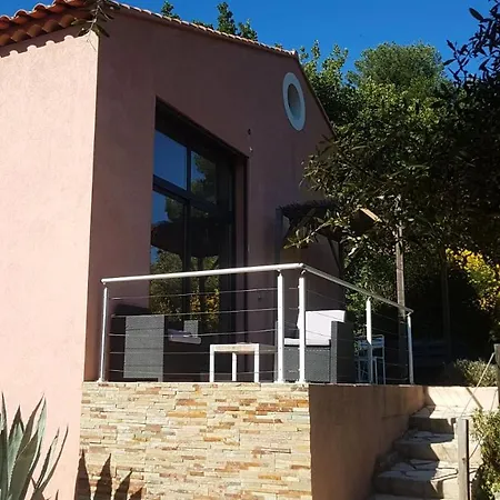Nyaraló Bastide Cigaline *